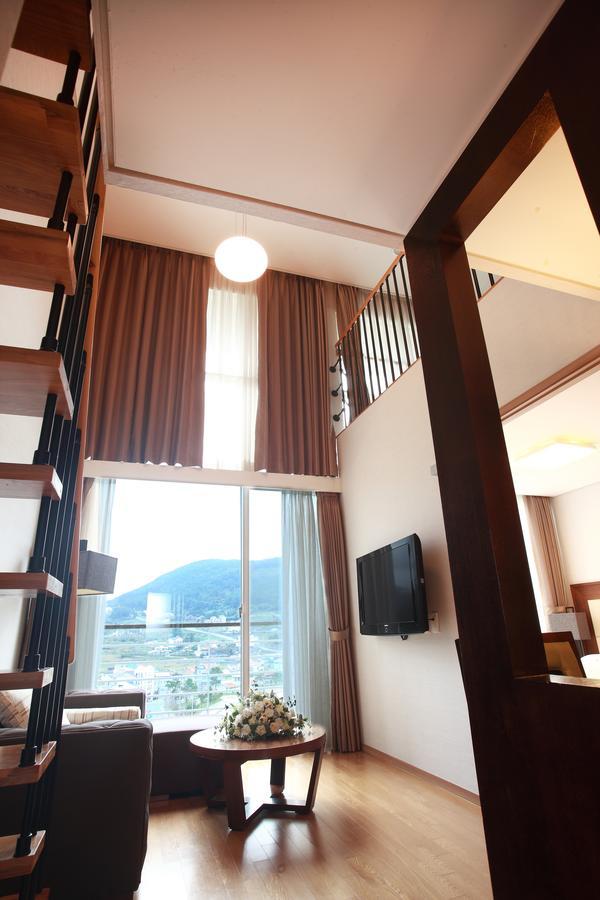 Hotel Riviera Geoje Dış mekan fotoğraf