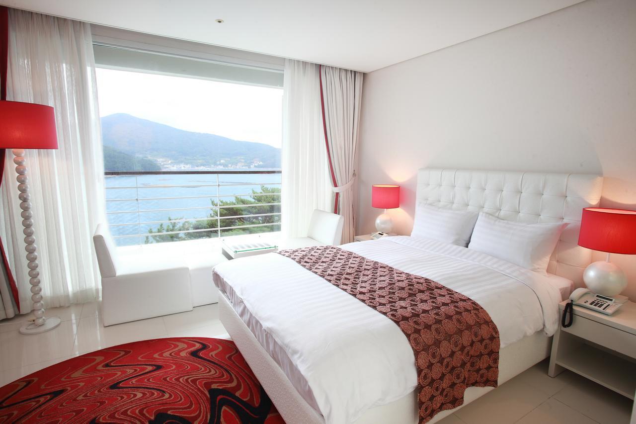 Hotel Riviera Geoje Dış mekan fotoğraf