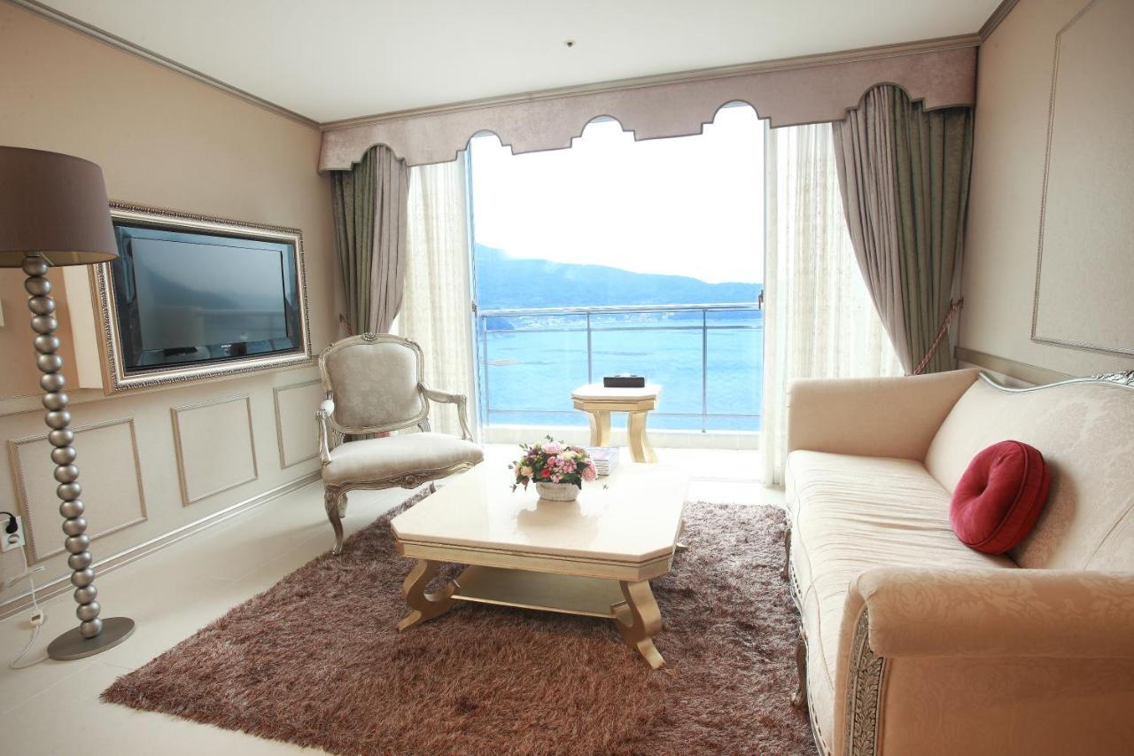 Hotel Riviera Geoje Dış mekan fotoğraf
