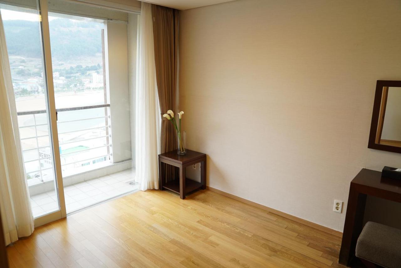 Hotel Riviera Geoje Dış mekan fotoğraf