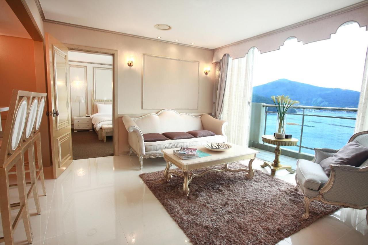 Hotel Riviera Geoje Dış mekan fotoğraf