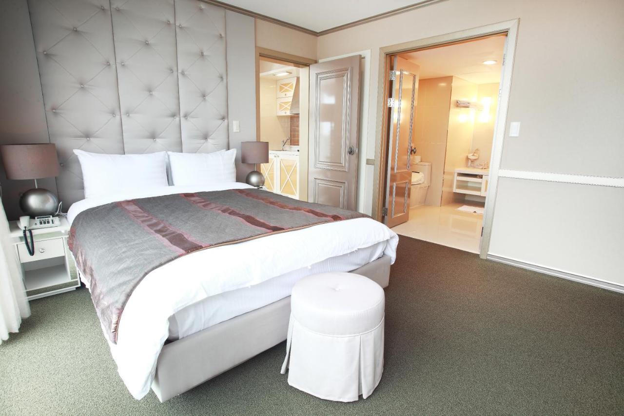 Hotel Riviera Geoje Dış mekan fotoğraf